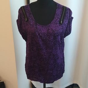 Purple and Black Short Sleeve Zipper Blouse